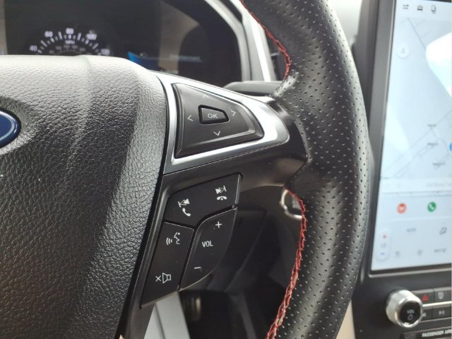 Certified 2024 Ford Edge ST-Line AWD/4WD image 15