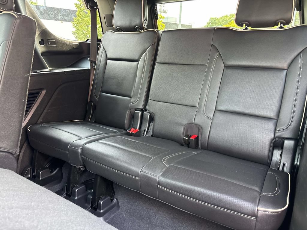 Used 2022 GMC Yukon SLT AWD/4WD image 11