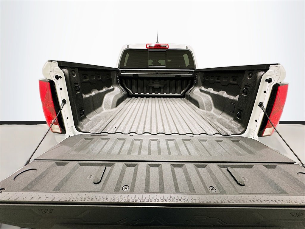 Used 2024 Chevrolet Colorado Trail Boss image 26