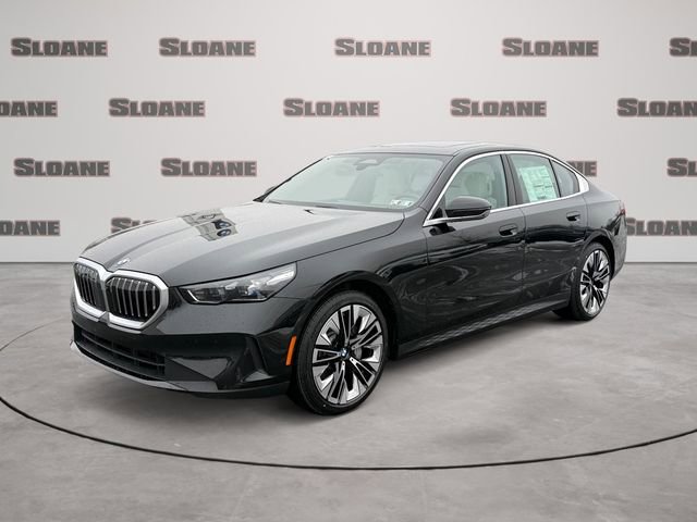 New 2026 BMW 530i xDrive w/ Premium Package