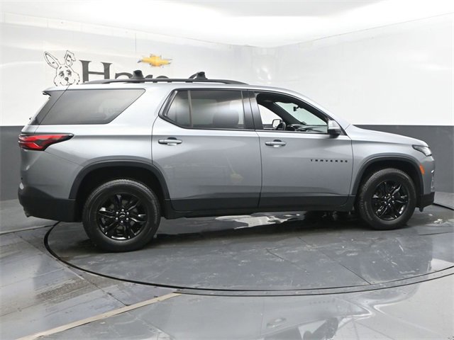 Used 2023 Chevrolet Traverse LT image 37