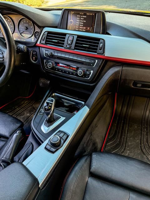 Used 2013 BMW 335i xDrive Sedan AWD/4WD image 31