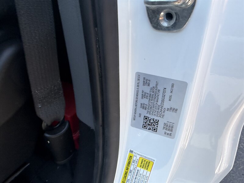 Used 2025 Chevrolet Silverado 1500 W/T RWD image 17