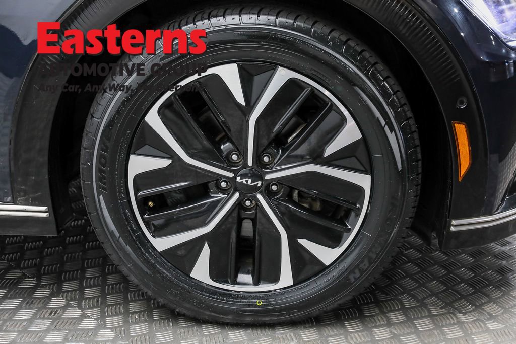 Used 2022 Kia EV6 Wind w/ Wind Technology Package image 33