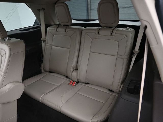 Used 2020 Lincoln Aviator Reserve w/ Equipment Group 201A image 27