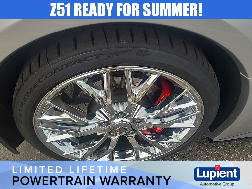 Used 2017 Chevrolet Corvette Stingray Coupe w/ LPO, Stingray Logo Package image 5