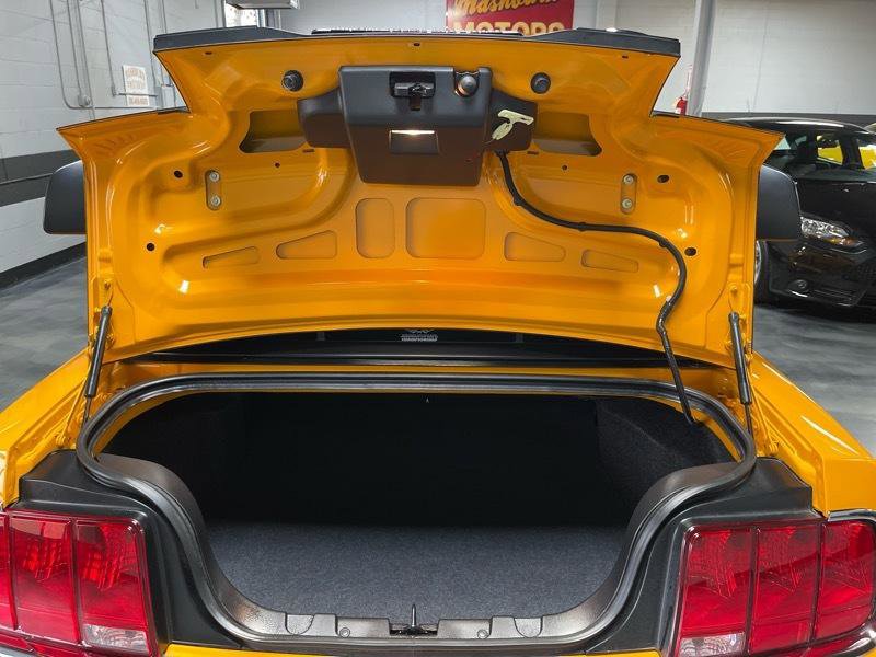 Used 2007 Ford Mustang GT image 53