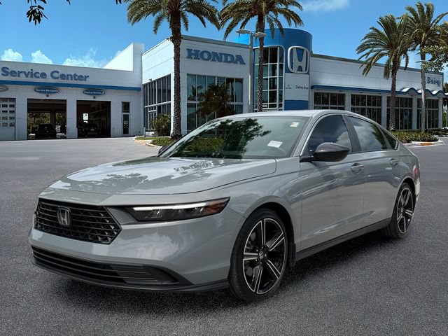 Used 2024 Honda Accord Sport image 4
