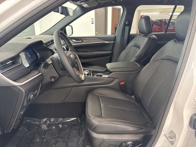 New 2026 Jeep Grand Cherokee Limited Reserve image 11