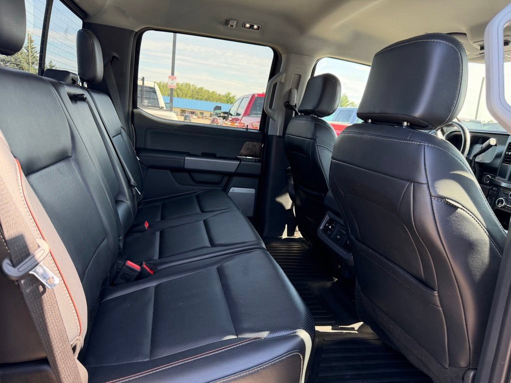 Used 2023 Ford F250 Lariat w/ Sport Appearance Package AWD/4WD image 19