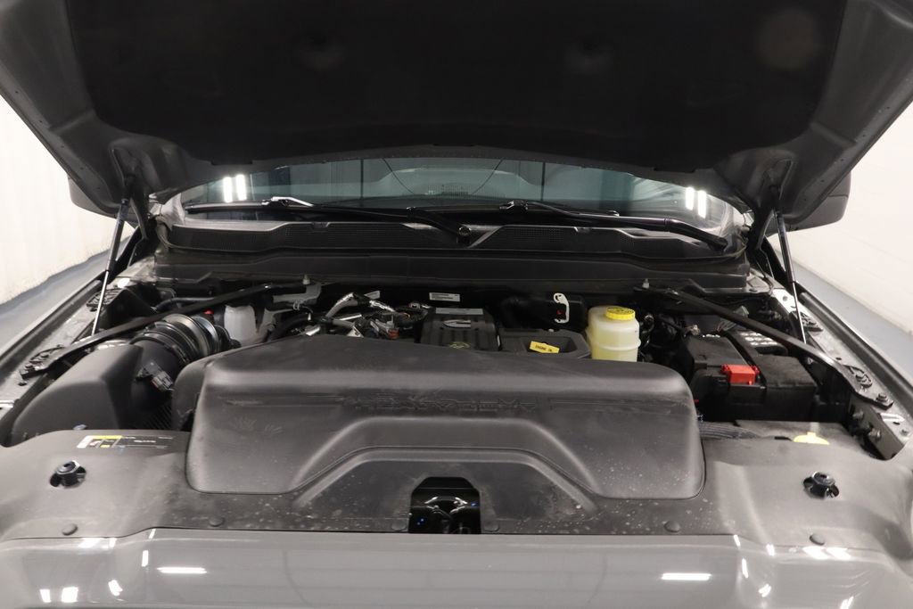 New 2026 RAM 3500 Big Horn AWD/4WD image 21