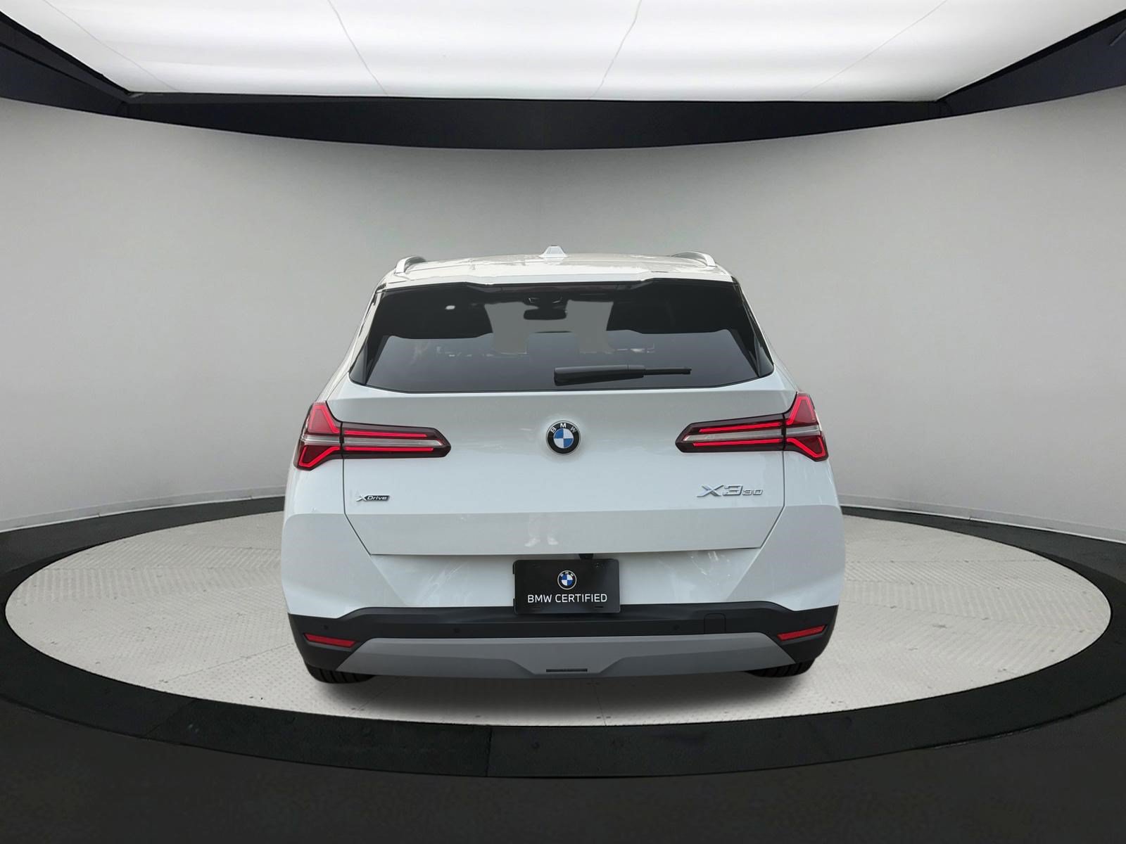 Certified 2025 BMW X3 xDrive30i w/ Premium Package AWD/4WD image 5