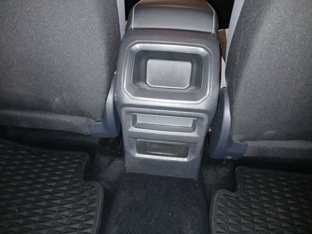 Used 2022 Volkswagen Taos S image 45