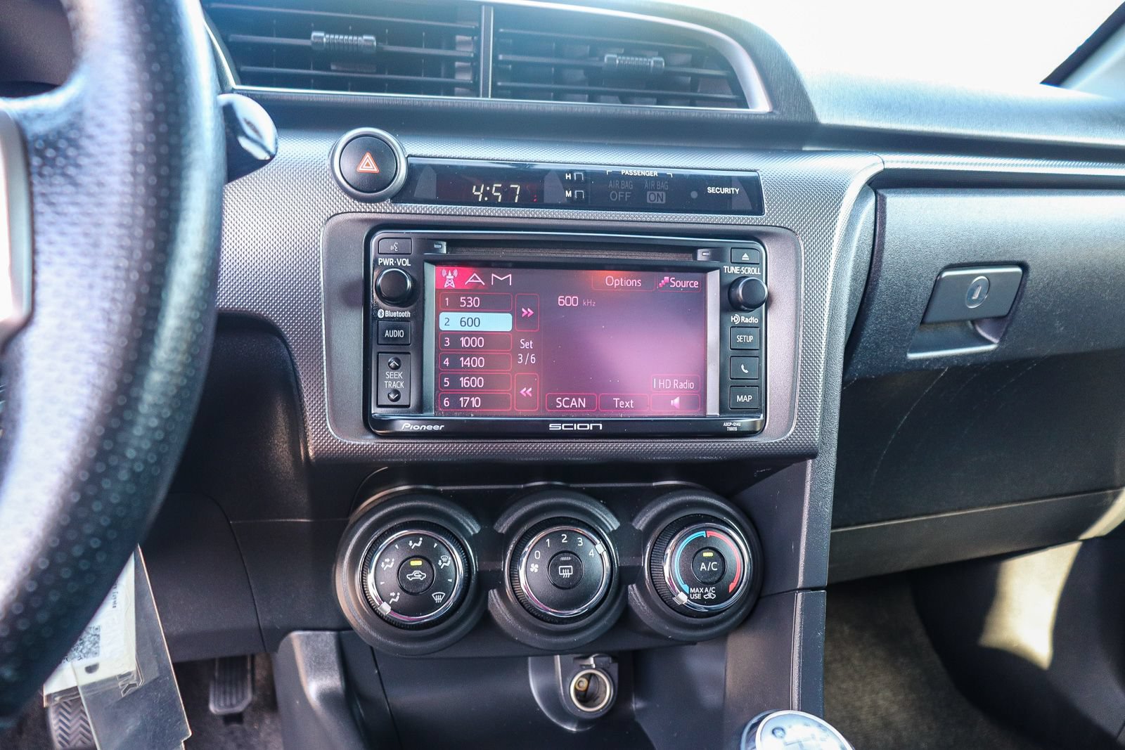 Used 2015 Scion tC FWD image 16