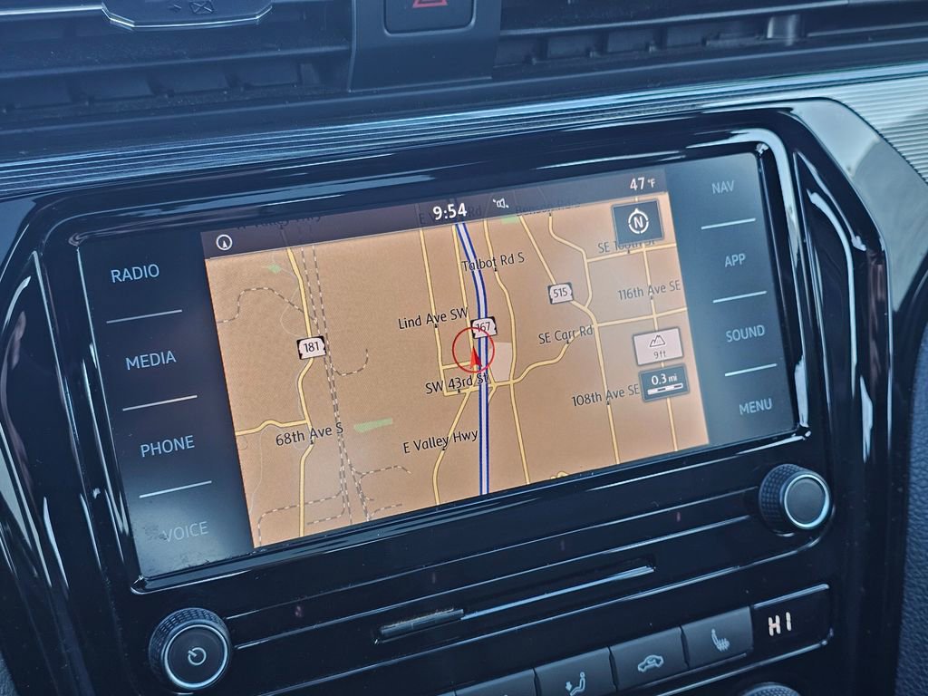 Used 2021 Volkswagen Passat 2.0T R-Line image 23