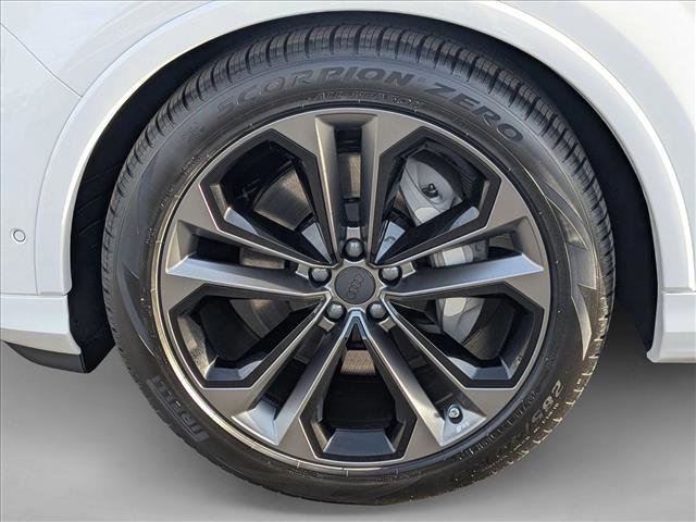 New 2026 Audi Q7 Premium Plus image 9
