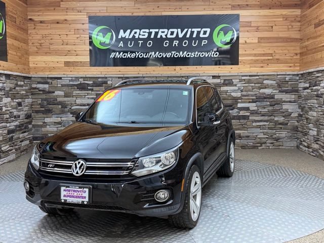 Used 2016 Volkswagen Tiguan R-Line AWD/4WD image 4