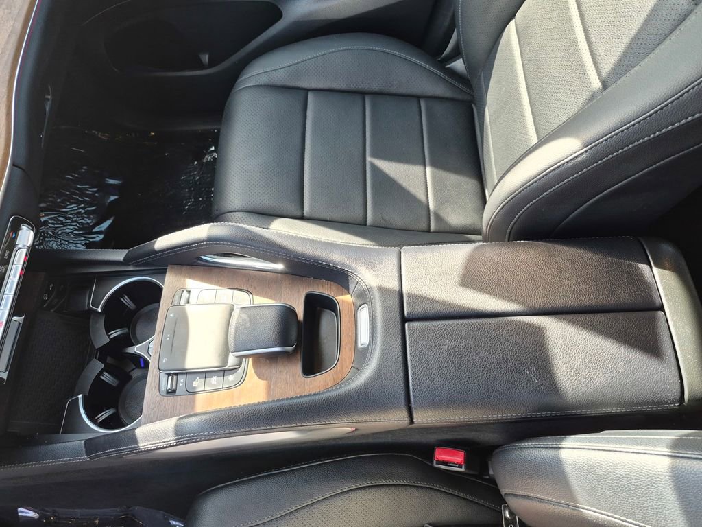 Used 2021 Mercedes-Benz GLE 350 4MATIC image 16