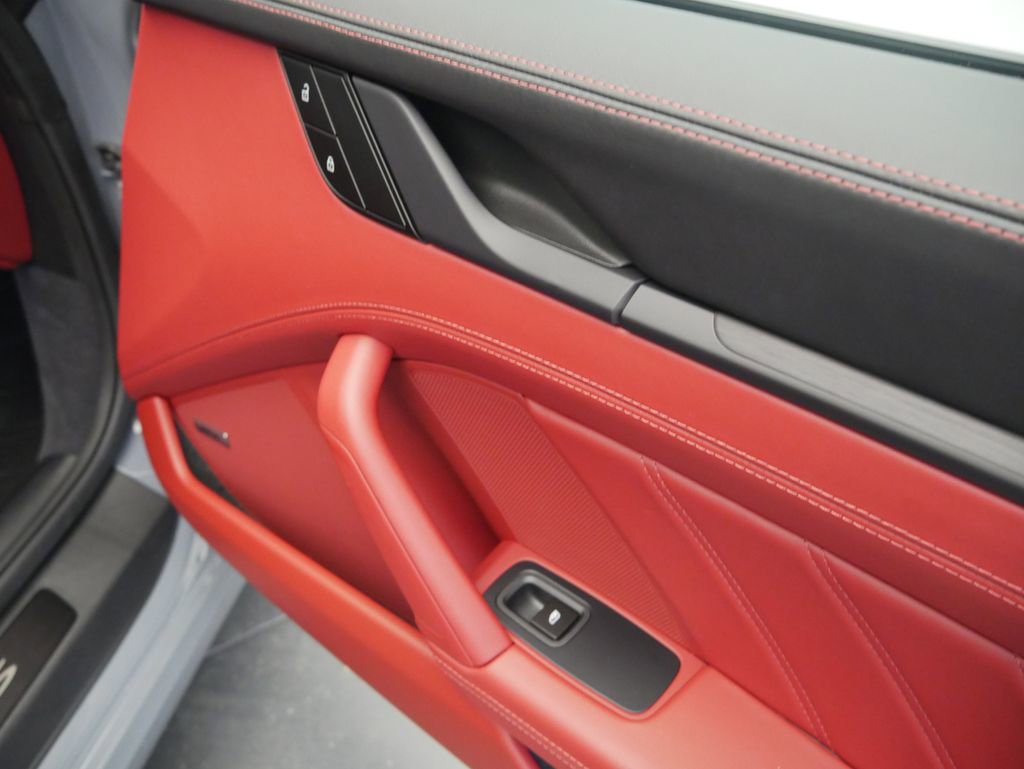 Used 2024 Porsche 911 Targa 4 GTS image 20