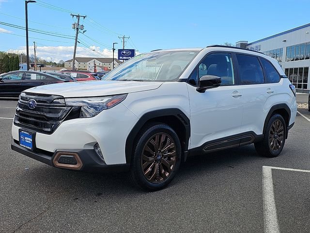 Used 2025 Subaru Forester Sport AWD/4WD image 3