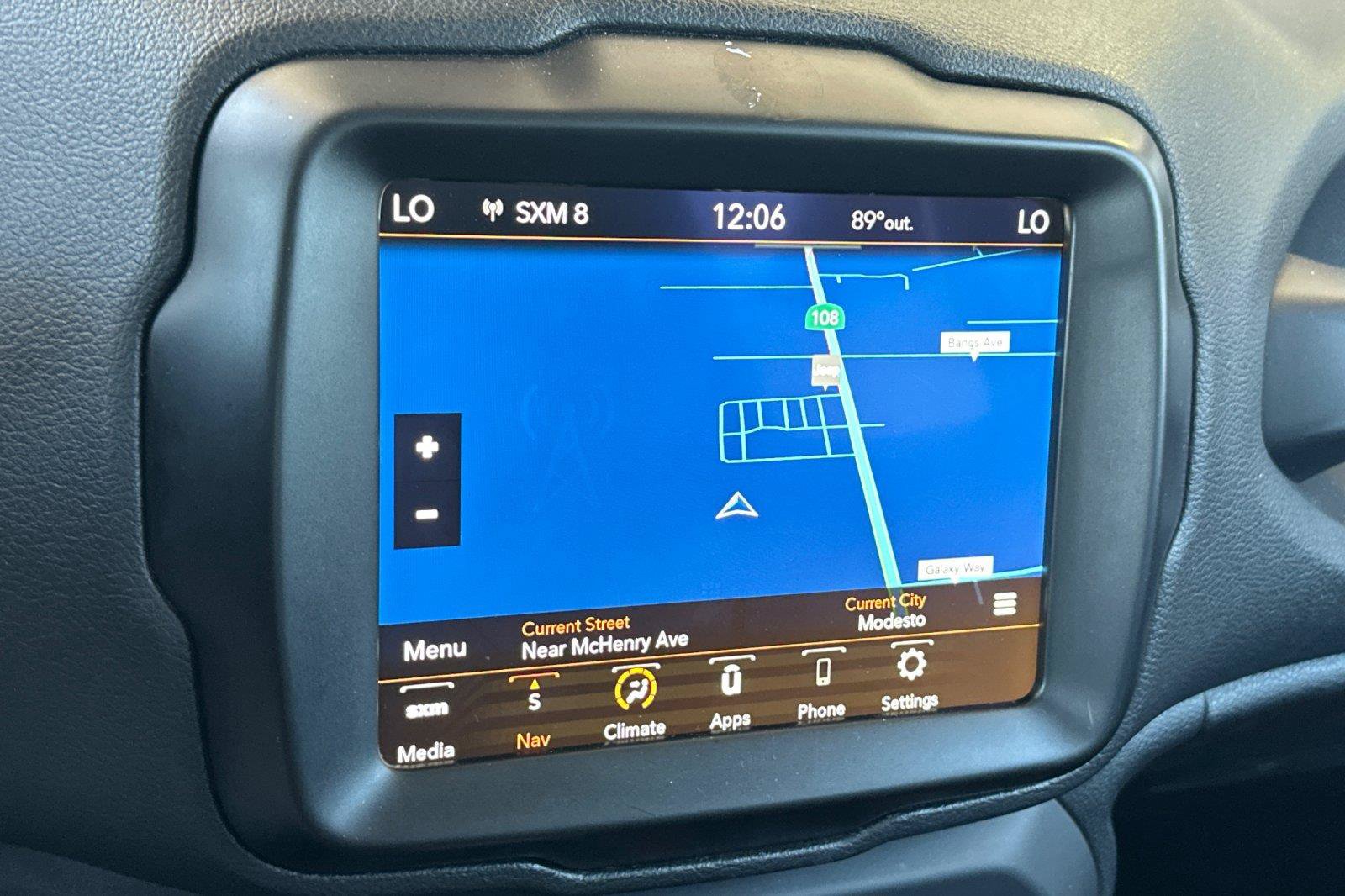 Certified 2023 Jeep Renegade Latitude AWD/4WD image 19