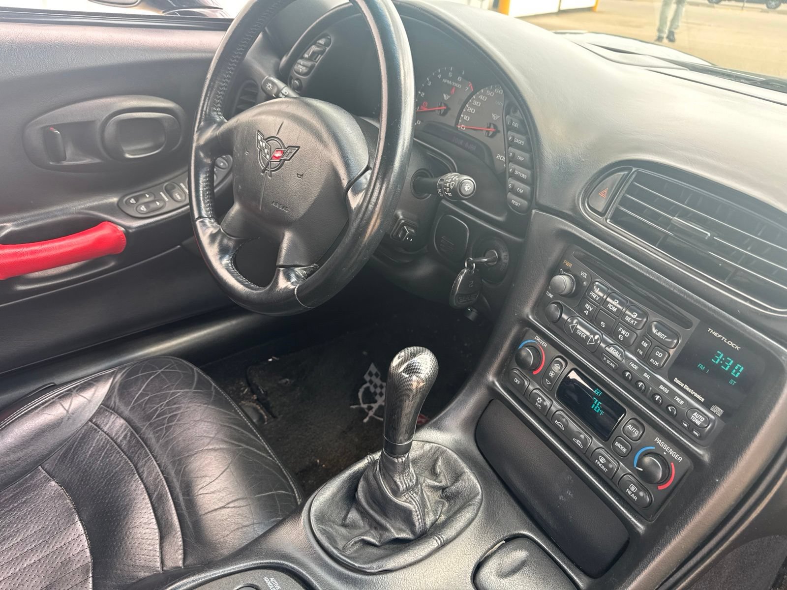 Used 2001 Chevrolet Corvette Convertible w/ Preferred Equipment Group2 RWD image 10
