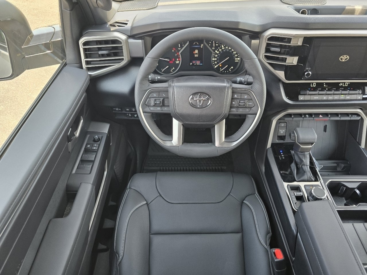 New 2026 Toyota Tundra SR5 AWD/4WD image 25