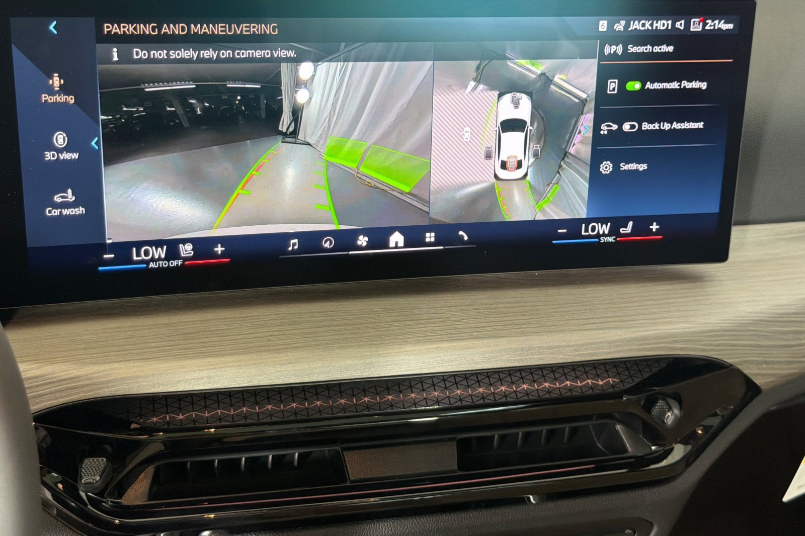 New 2026 BMW 230i Coupe w/ Convenience Package RWD image 19