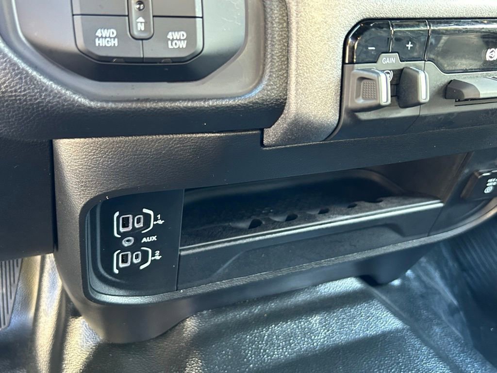 Used 2026 RAM 3500 Tradesman w/ Chrome Appearance Group image 21