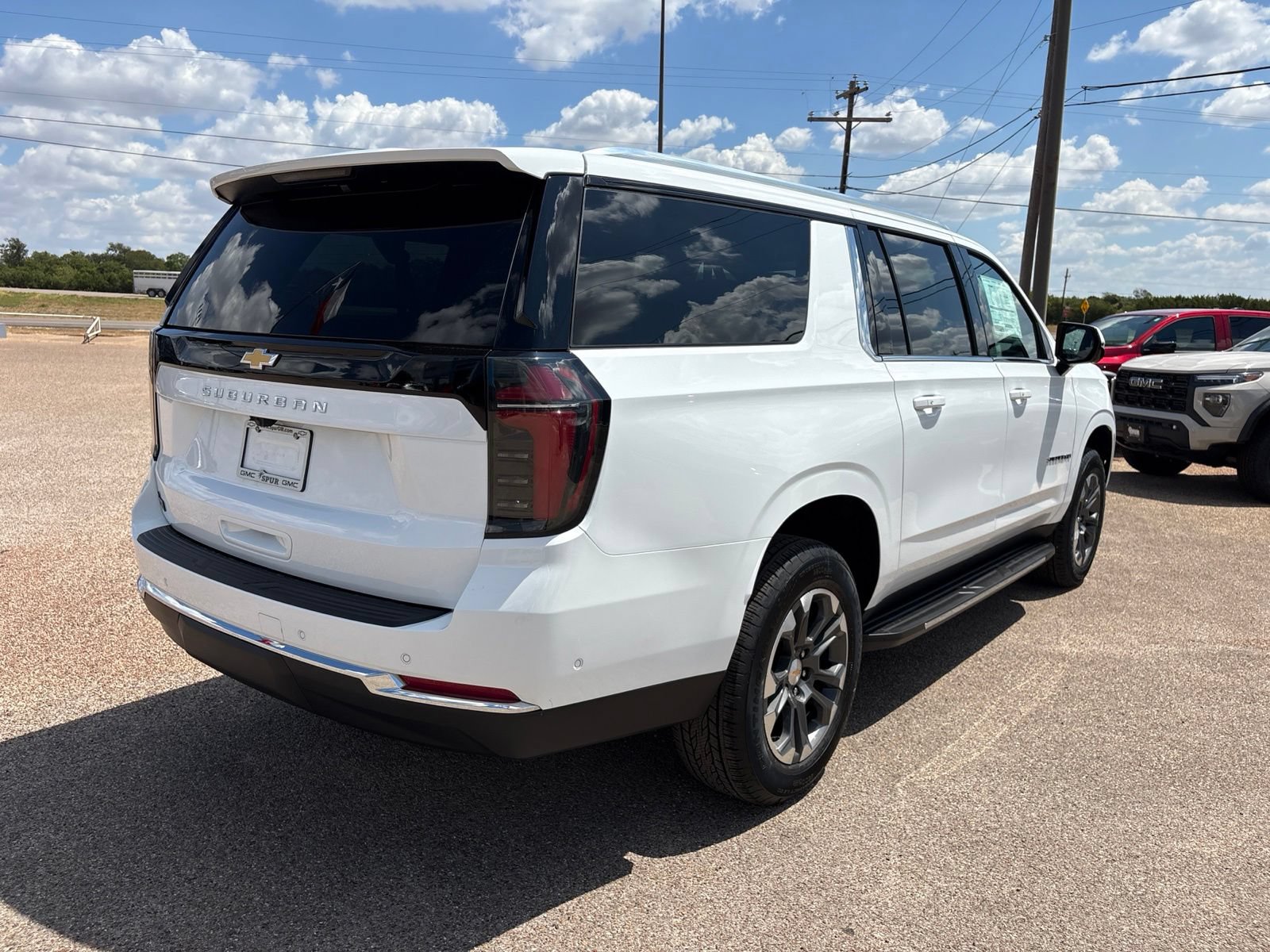 New 2026 Chevrolet Suburban LS RWD image 6