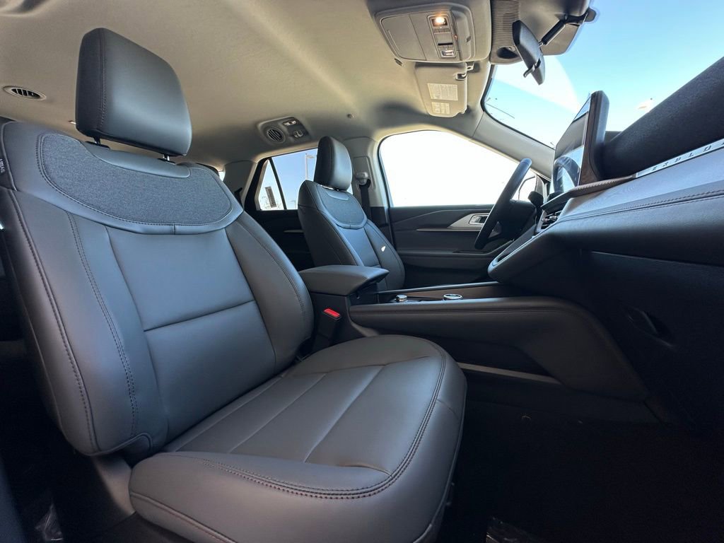 New 2026 Ford Explorer Active w/ Active Comfort Package image 45
