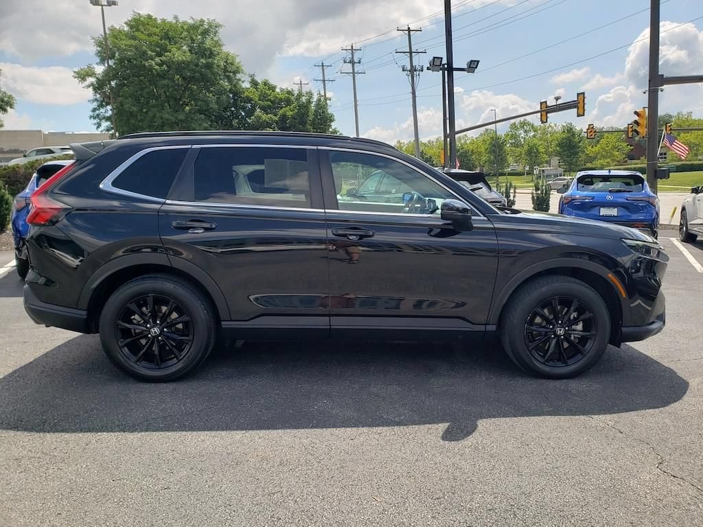 Used 2024 Honda CR-V Sport image 9