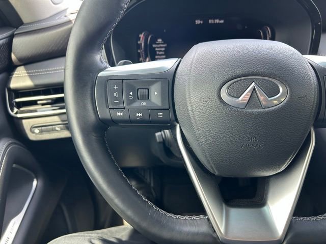 Used 2023 INFINITI QX60 Sensory w/ Vision Package AWD/4WD image 17