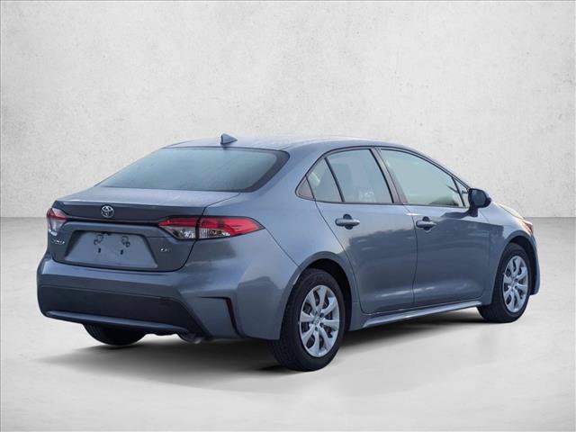 Used 2022 Toyota Corolla LE FWD image 5