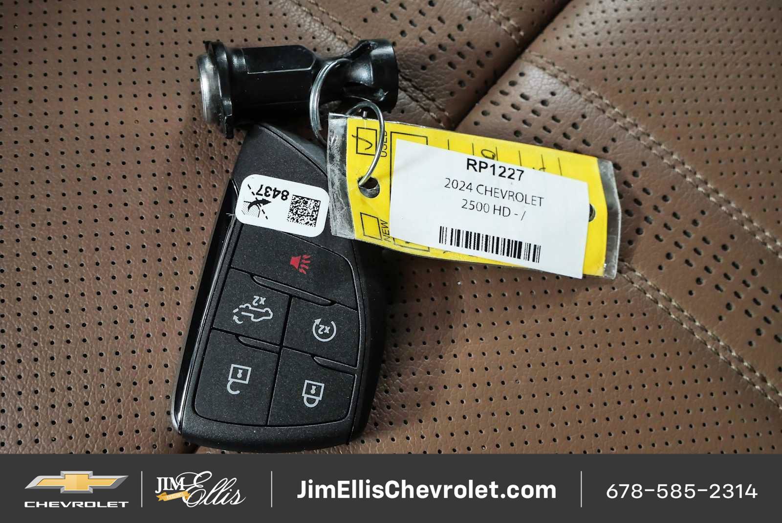 Certified 2024 Chevrolet Silverado 2500 High Country w/ Technology Package AWD/4WD image 37