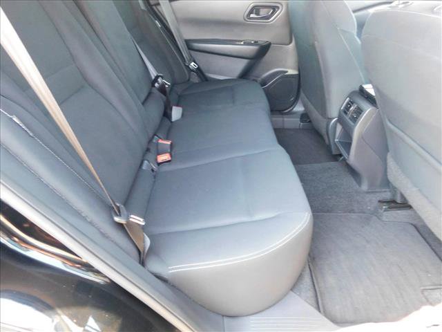 Used 2024 Nissan Rogue S FWD image 26
