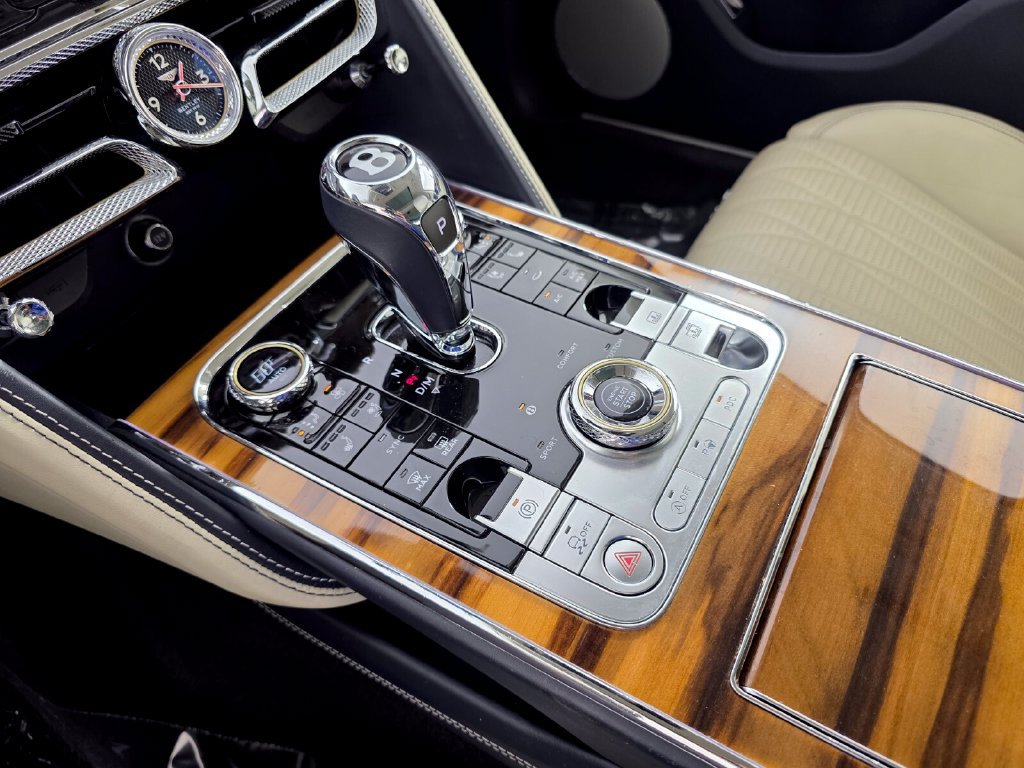 Used 2021 Bentley Flying Spur W12 AWD/4WD image 29