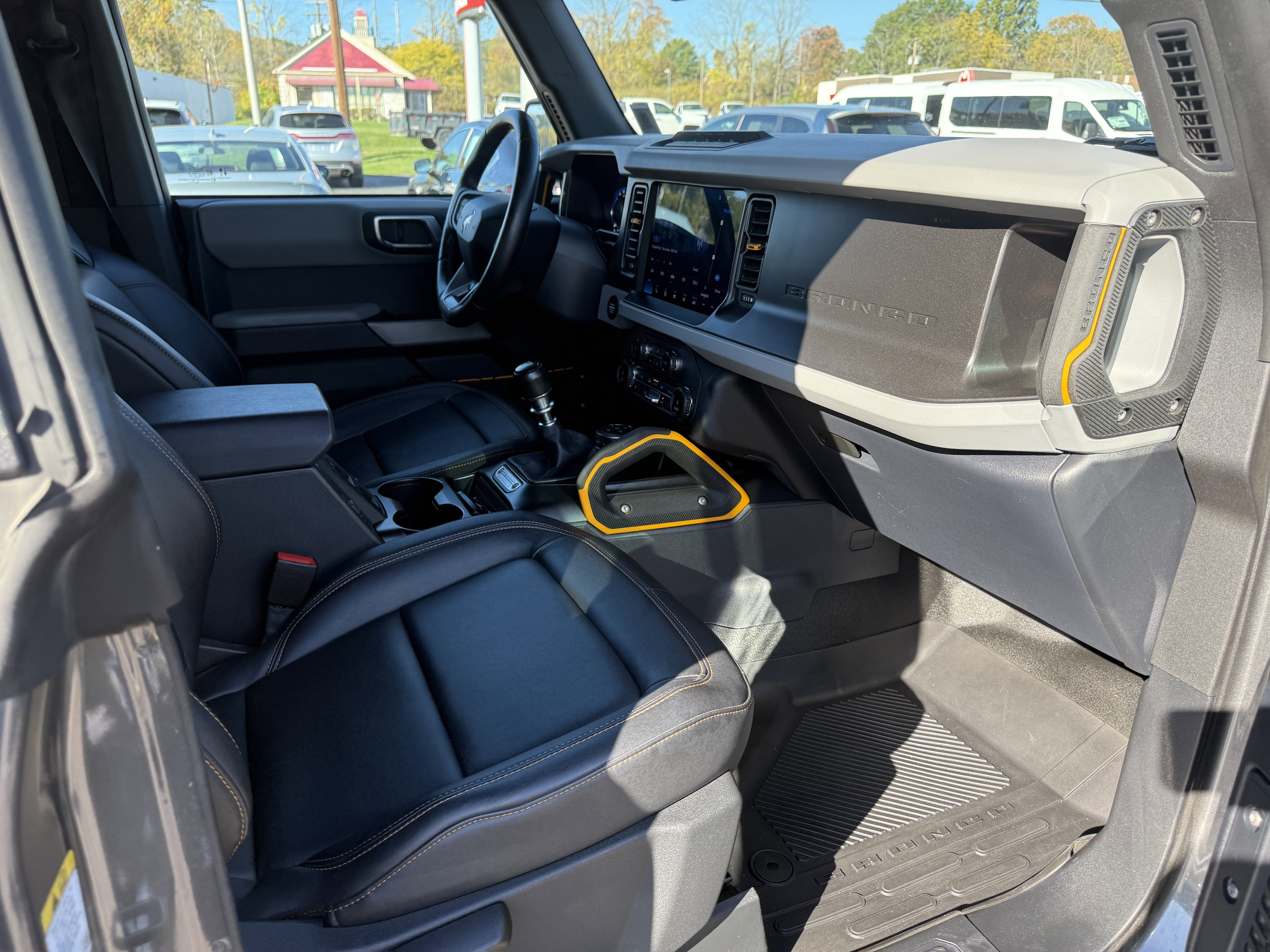 Certified 2022 Ford Bronco Badlands image 11