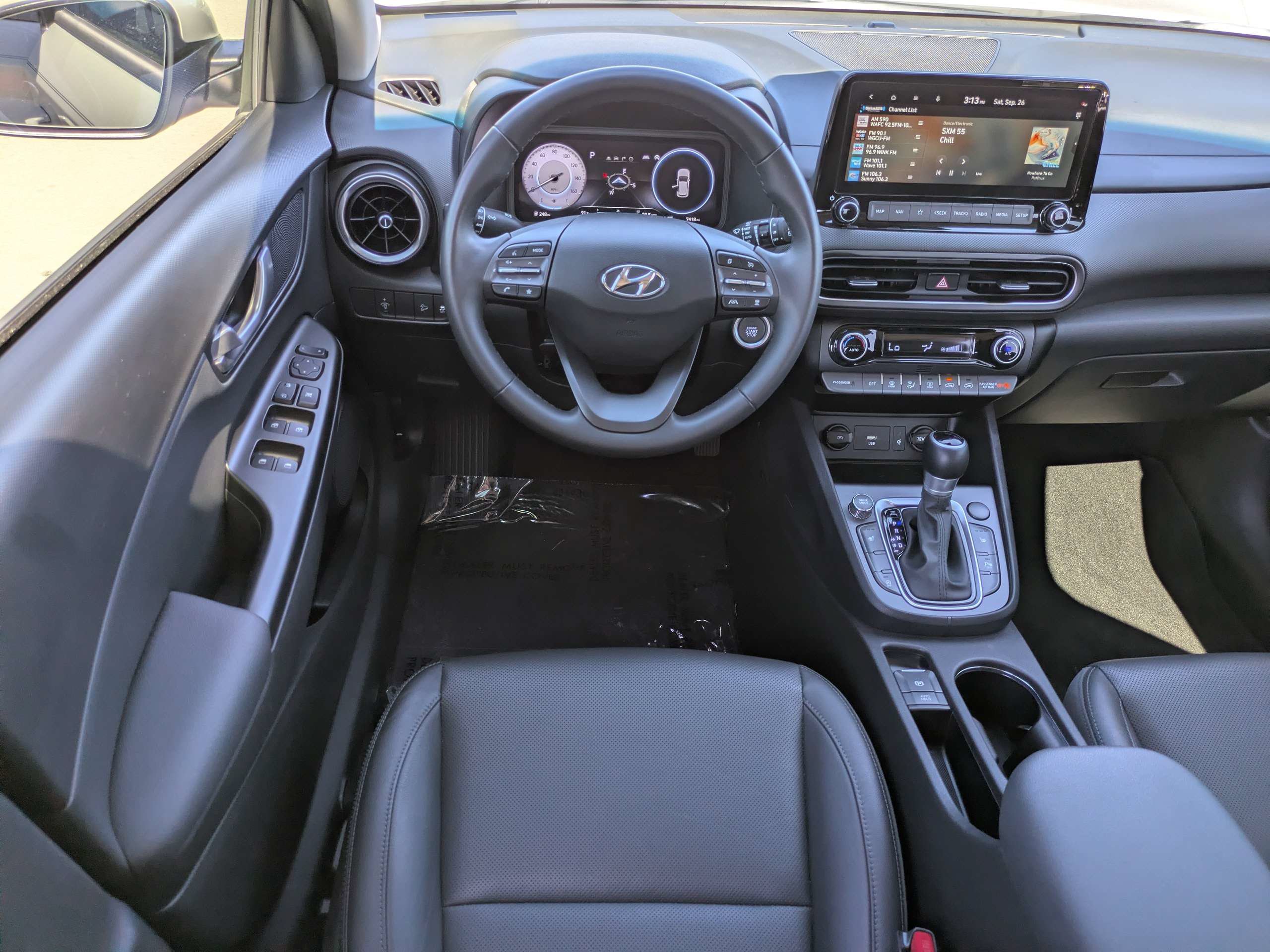 Certified 2023 Hyundai Kona Limited w/ Cargo Package FWD image 14