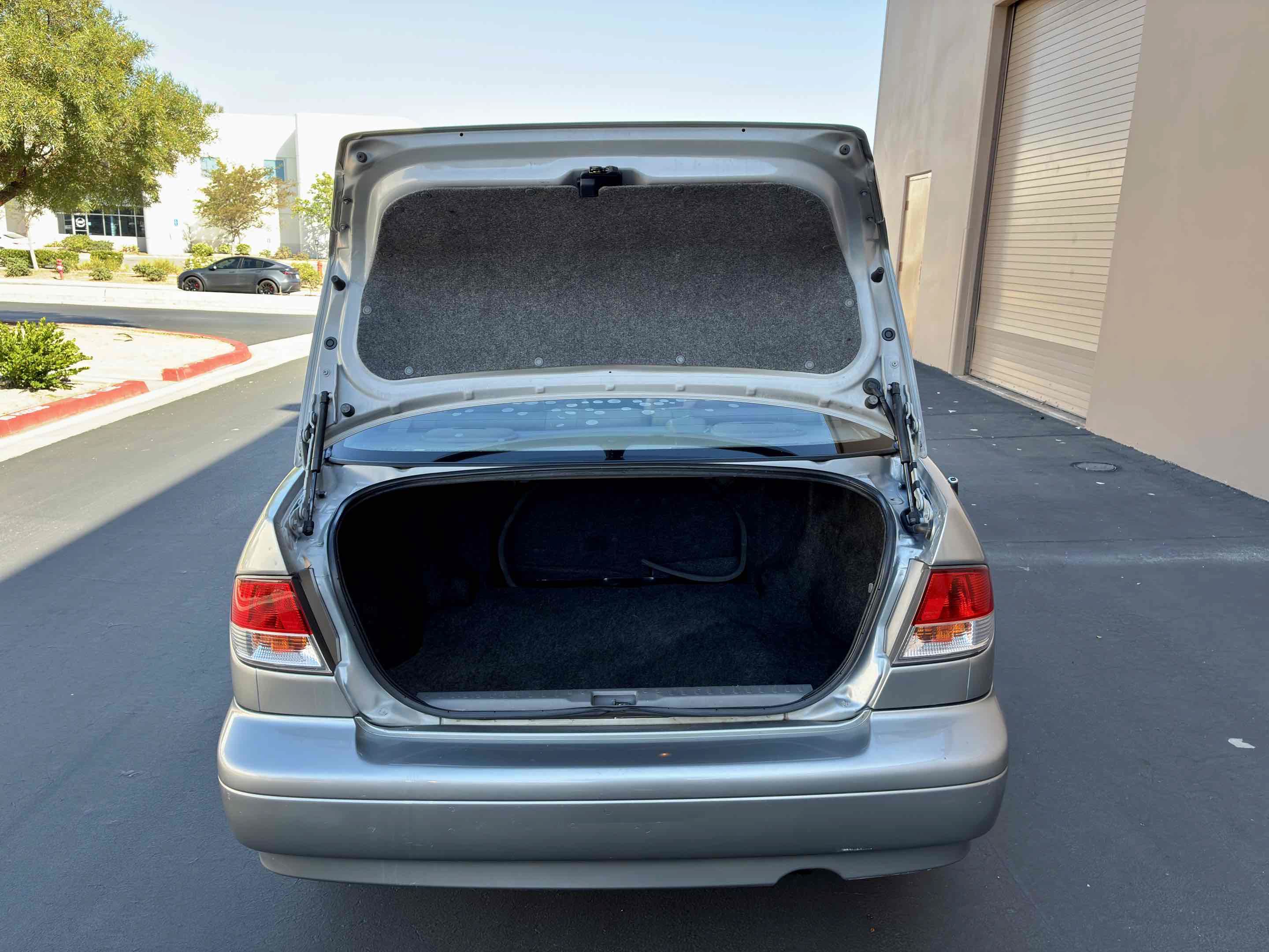 Used 1999 INFINITI G20 FWD image 46