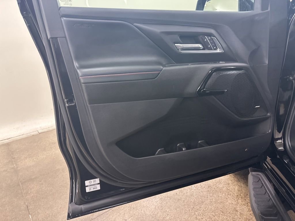 Used 2024 Chevrolet Silverado EV RST image 30