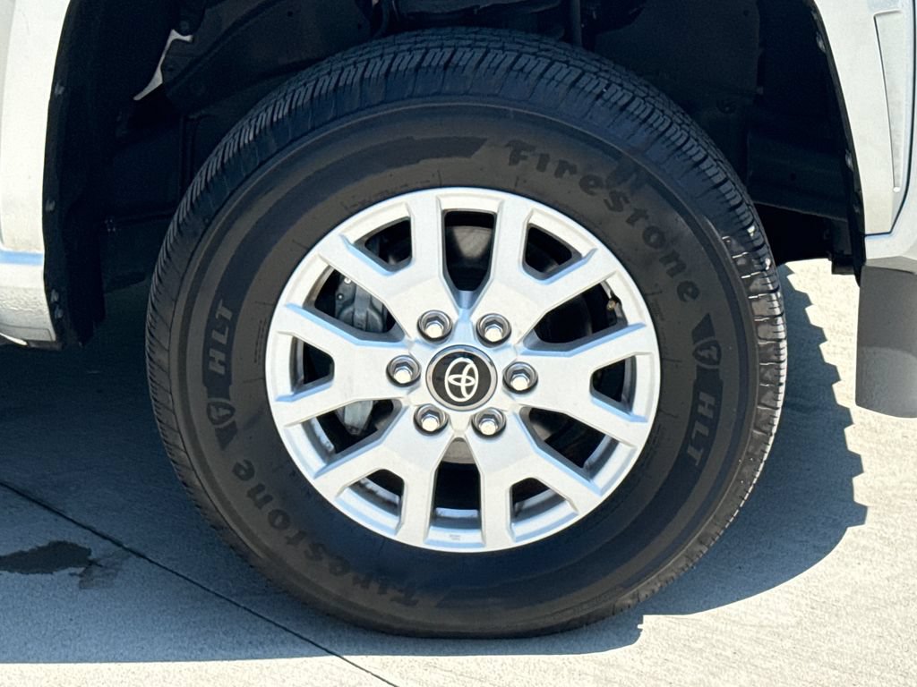 Used 2024 Toyota Tacoma SR5 w/ SR5 Upgrade Package RWD image 11