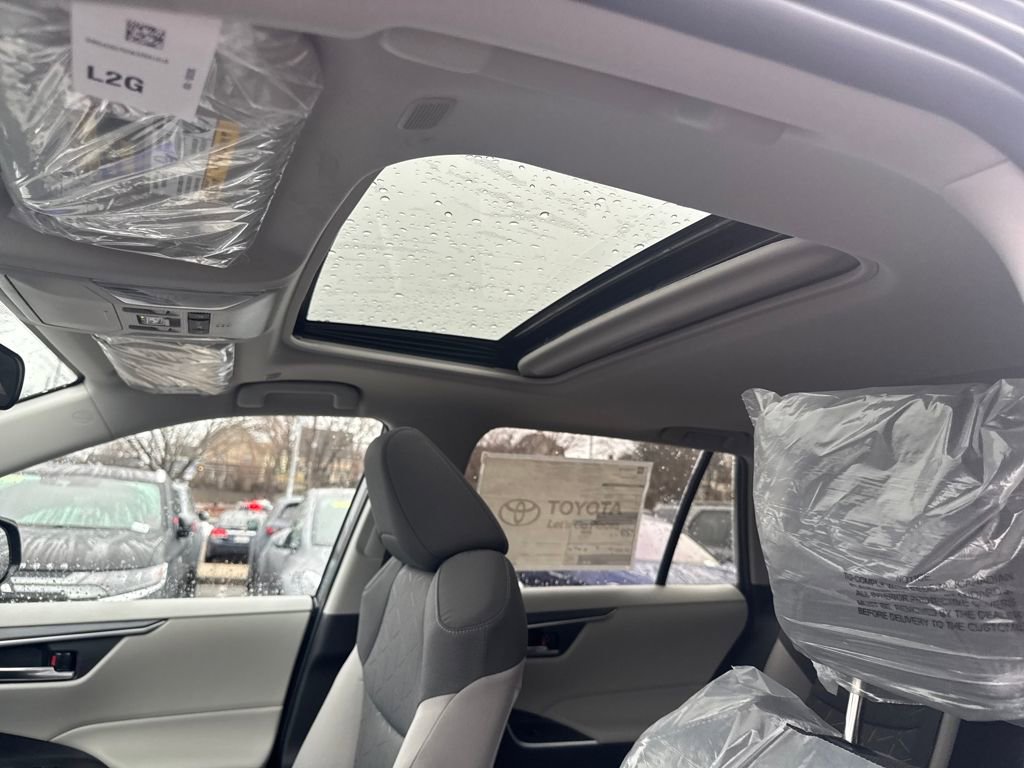 New 2025 Toyota RAV4 XLE image 19