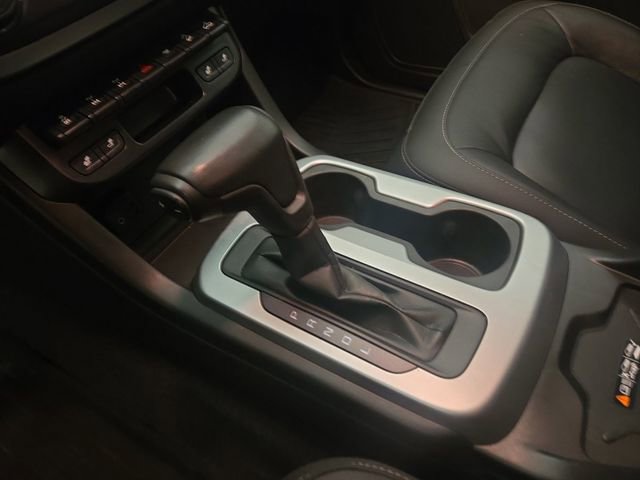 Used 2021 Chevrolet Colorado ZR2 w/ ZR2 Dusk Special Edition image 29