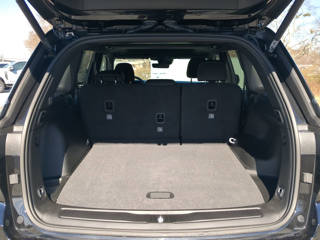 New 2026 Jeep Grand Cherokee Laredo X RWD image 11