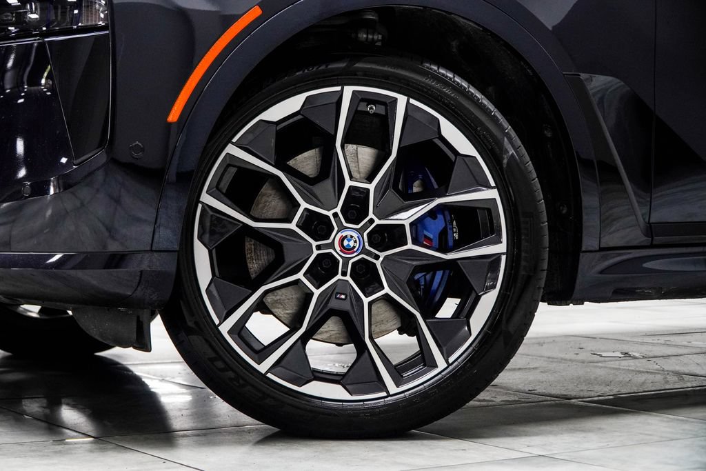 Used 2023 BMW X7 M60i w/ Executive Package AWD/4WD image 6
