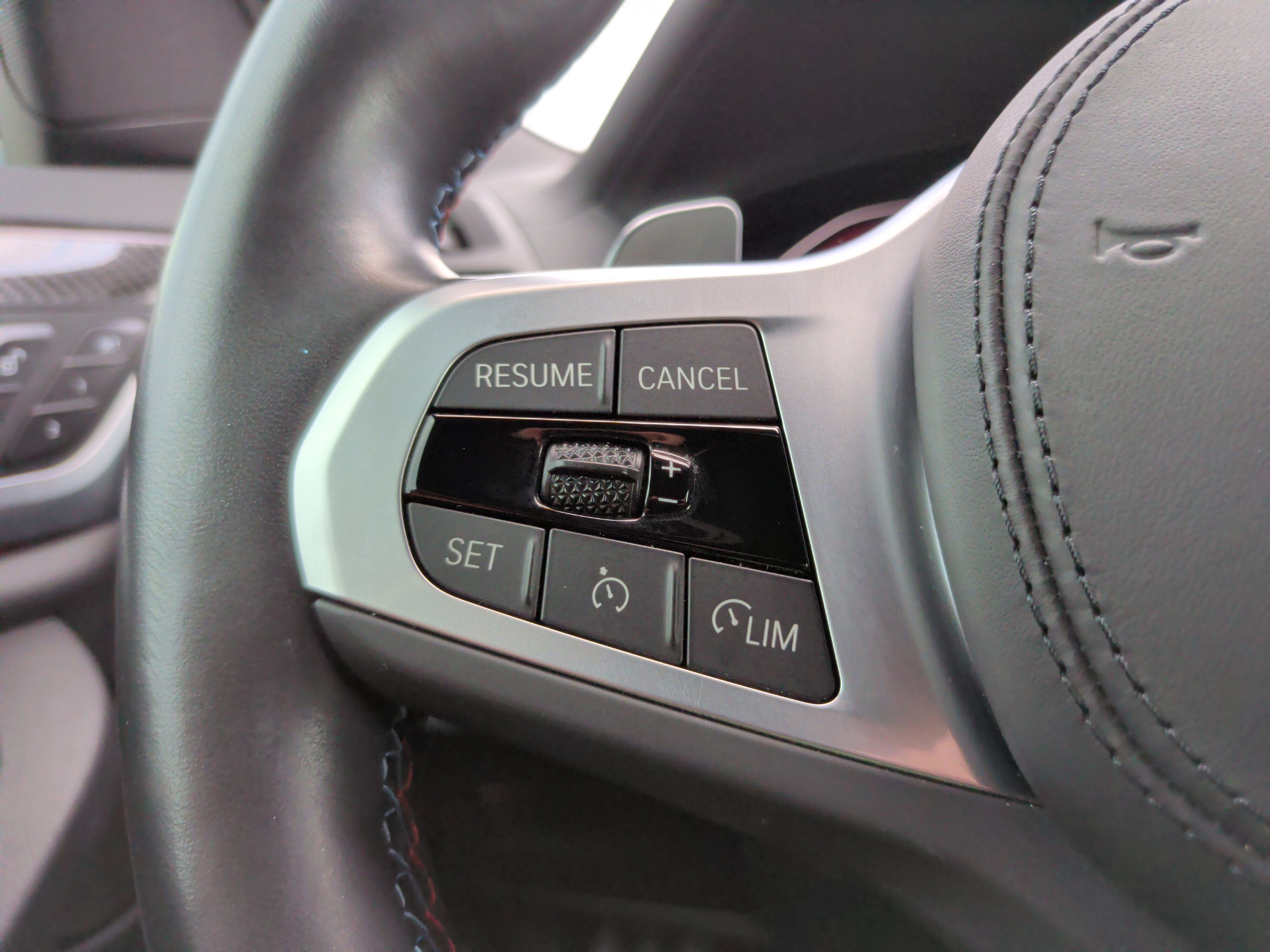 Used 2024 BMW X3 M40i w/ Premium Package image 23