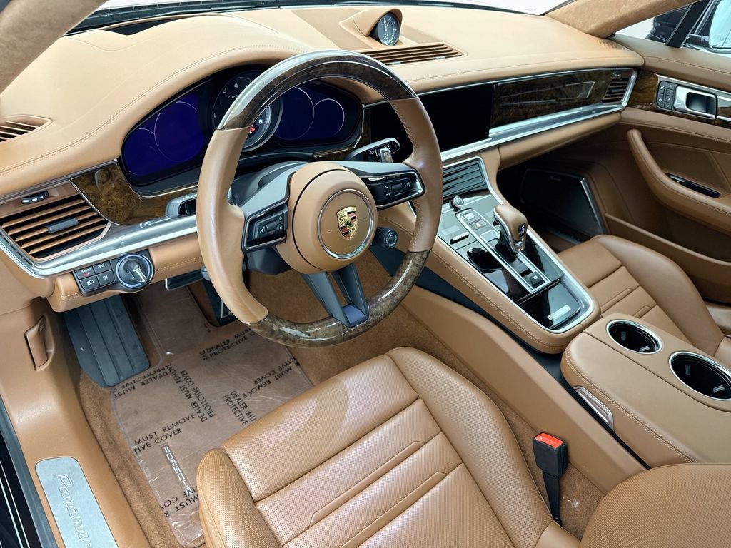 Used 2023 Porsche Panamera Turbo S Executive AWD/4WD image 9
