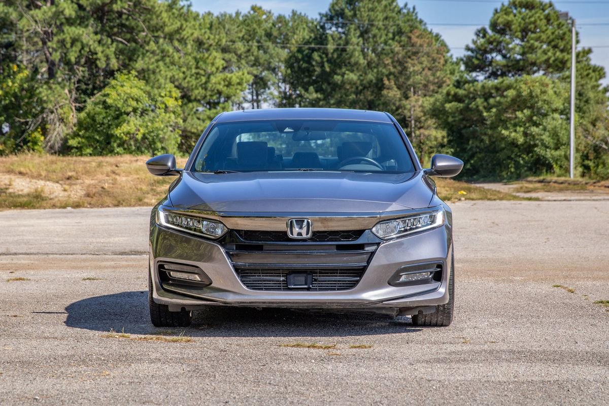 Used 2020 Honda Accord Sport image 2