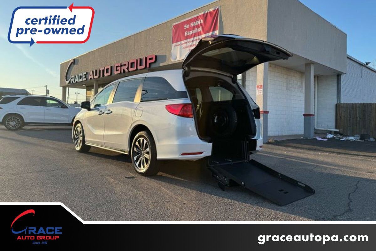 Used 2024 Honda Odyssey EX-L image 1